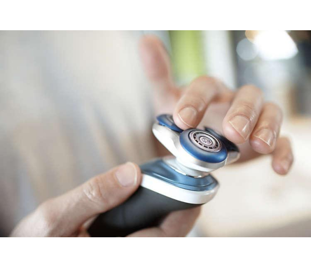 Philips S7370/12 Shaver Series 7000 - 276855 - zdjęcie 3